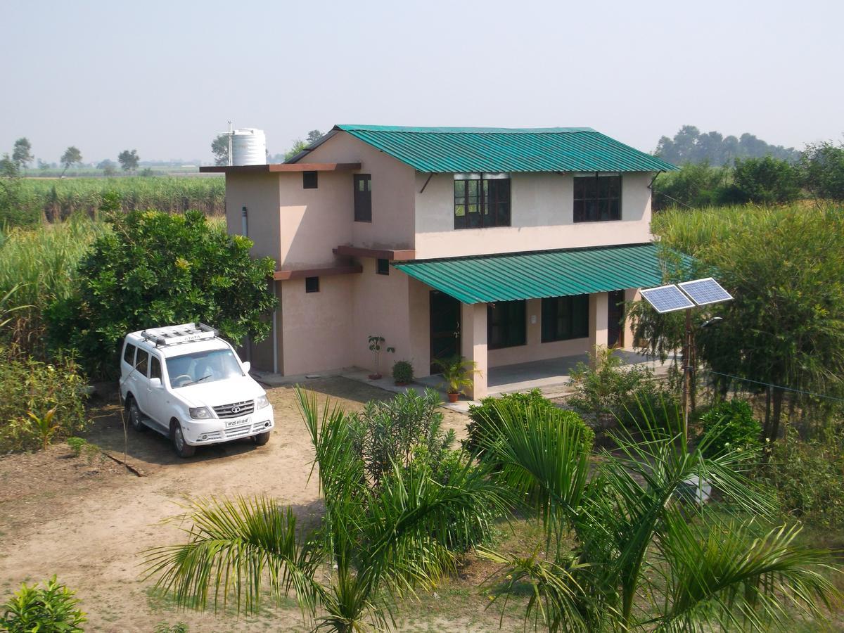 V Resorts Dudhwa Wilderness Camp Lakhimpur Zewnętrze zdjęcie